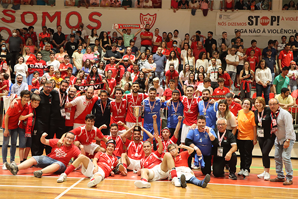 CAS Vicentense conquista Taça de Futsal Seniores Masculinos 2021-2022