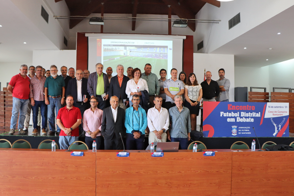 Clubes debatem futebol e futsal na Casa do Campino 