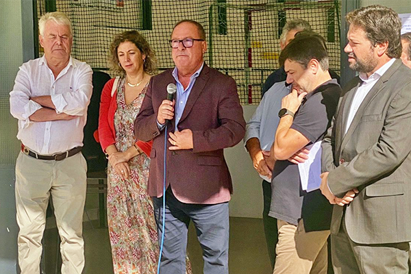 Pavilhão Desportivo da ACR de Carvalhos de Figueiredo com novo piso 